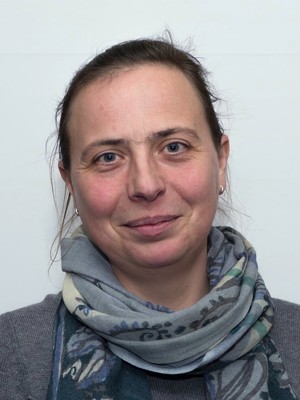 Stefani Jürries